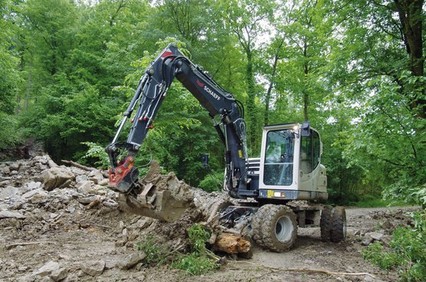 Schaeff-Tw95-Boehrer-Baumaschinen-Stabilitaet-02